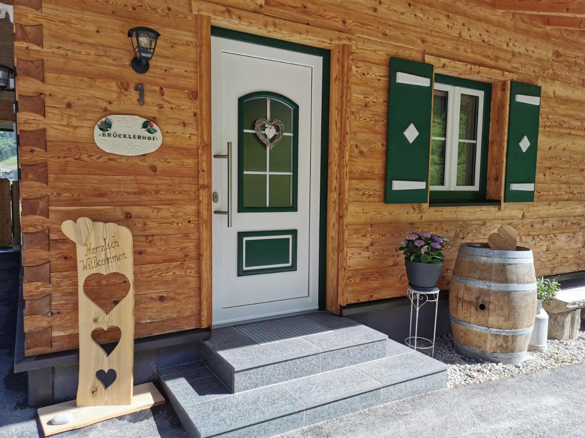 Bruecklerhof Leilighet Haus im Ennstal Eksteriør bilde