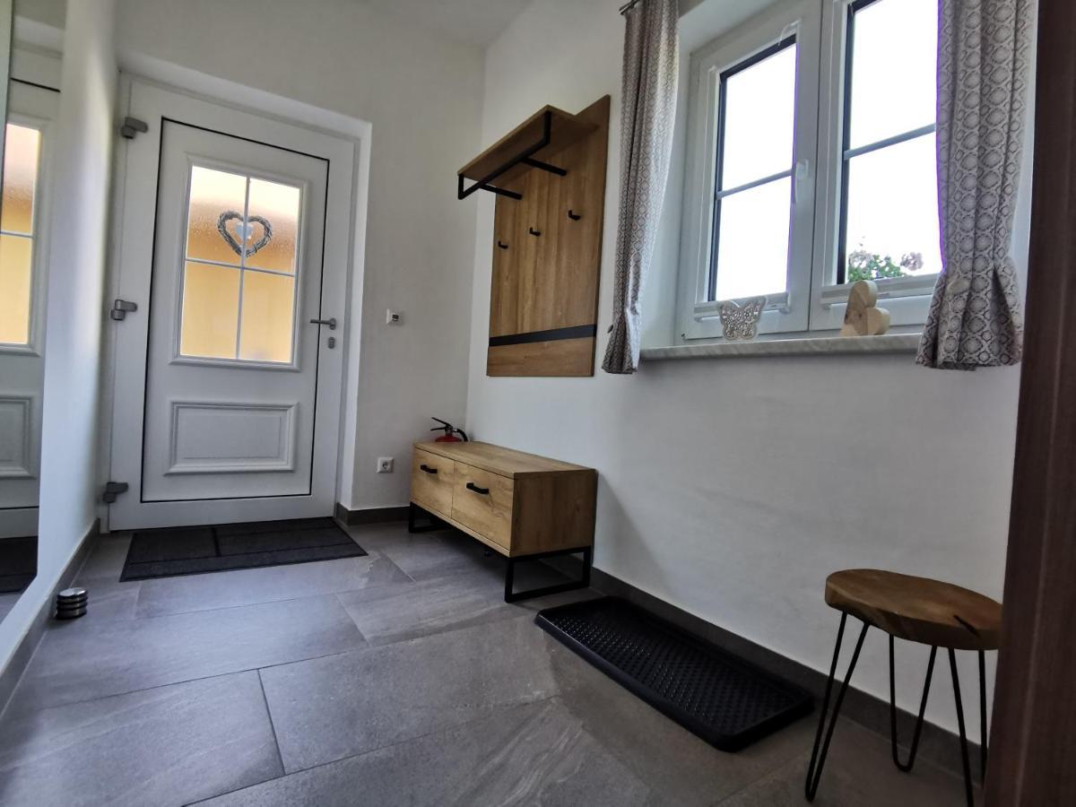 Bruecklerhof Leilighet Haus im Ennstal Eksteriør bilde