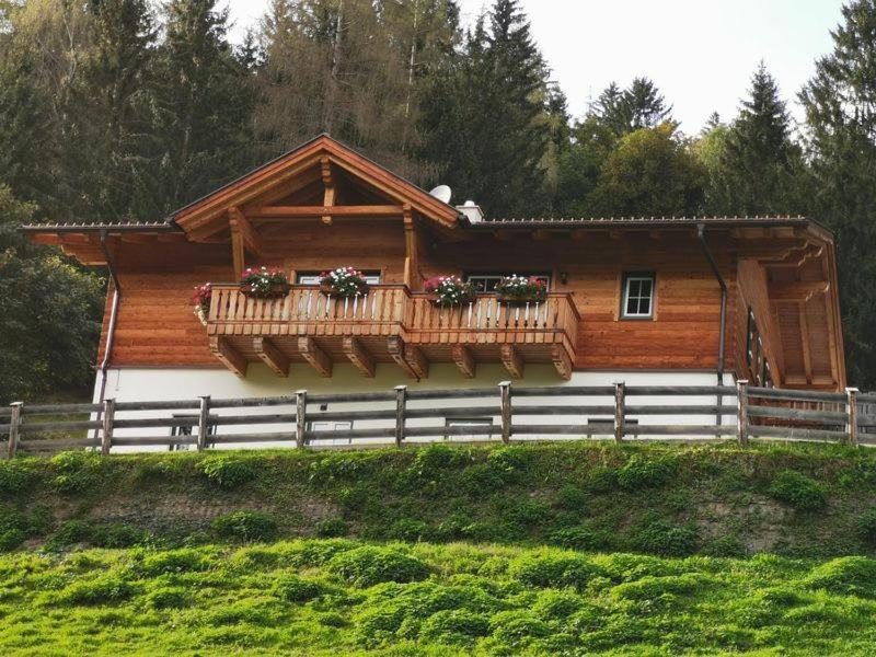 Bruecklerhof Leilighet Haus im Ennstal Eksteriør bilde