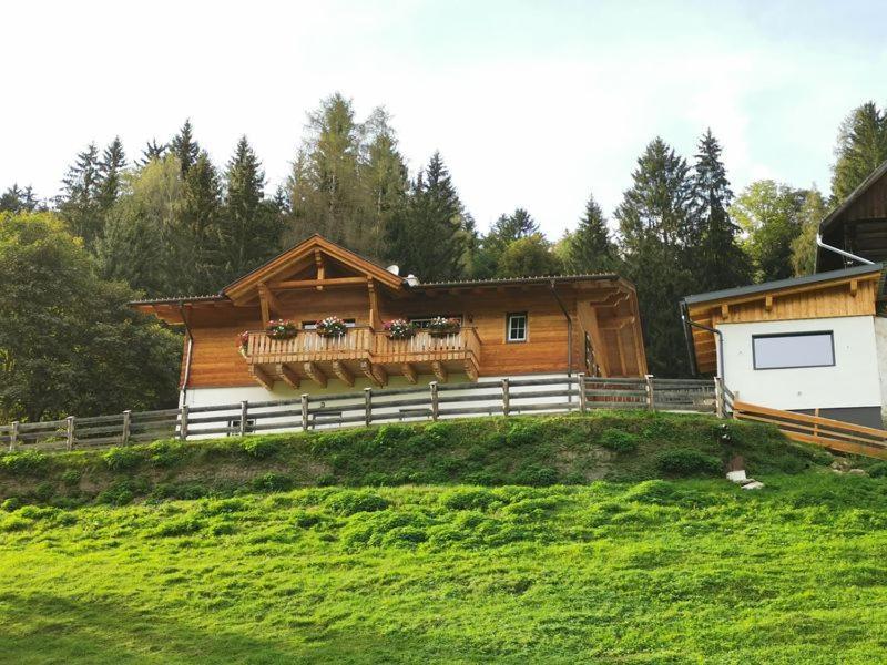 Bruecklerhof Leilighet Haus im Ennstal Eksteriør bilde