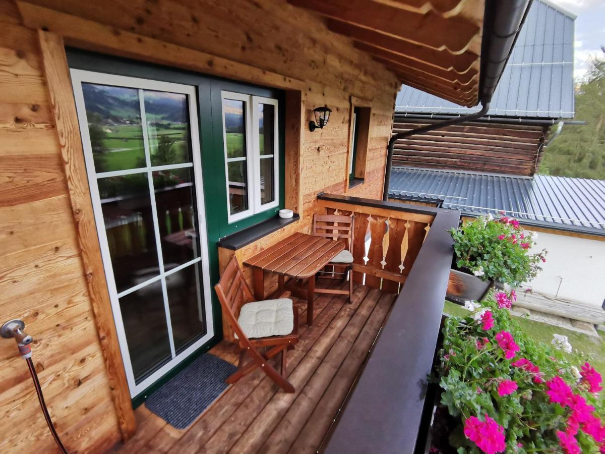 Bruecklerhof Leilighet Haus im Ennstal Eksteriør bilde